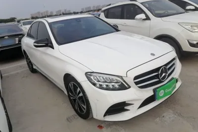 Mercedes-Benz C-Class 2020, 88300 км, за 110460.2 CNY
