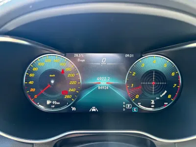 Mercedes-Benz GLC Coupe 2021, 84000 км, за 207000 CNY - фото 13