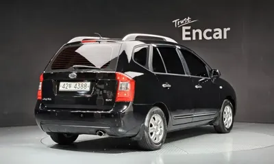Kia Carens 2011, 91359 км, за 4500000 KRW