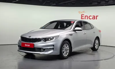 Kia K5 · 2017 год