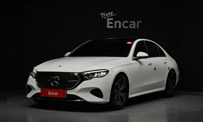 Mercedes-Benz E-Class · 2025 год