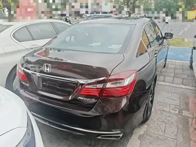 Honda Accord 2016, 141700 км, за 51200 CNY - фото 6