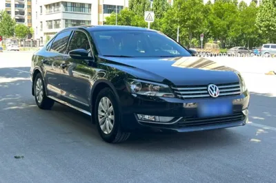 Volkswagen Passat 2015, 78900 км, за 58369.19 CNY - фото 3