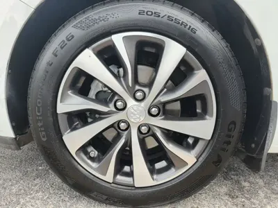Buick Excelle 2020, 70000 км, за 38800 CNY - фото 15