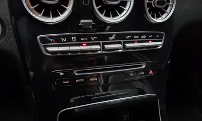 Mercedes-Benz GLC-Class 2017, 100982 км, за 19500000 KRW - фото 17