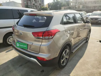 Hyundai ix25 2017, 88600 км, за 54050.65 CNY - фото 6