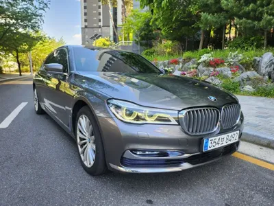 BMW 7-Series · 2016 год