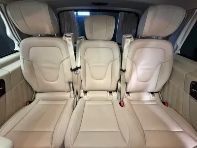 Mercedes-Benz V-Class 2019, 210000 км, за 131700 CNY - фото 6
