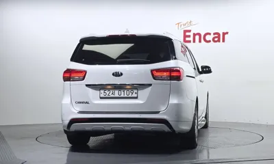 Kia Canival 2017, 211248 км, за 20000000 KRW