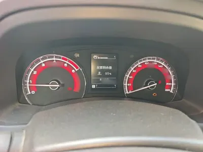 Isuzu Lingtuo 2022, 32500 км, за 92300 CNY - фото 4