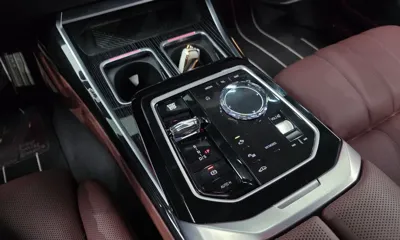BMW 7-Series 2025, 12584 км, за 119800000 KRW - фото 9