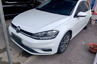 Volkswagen Golf · 2020 год