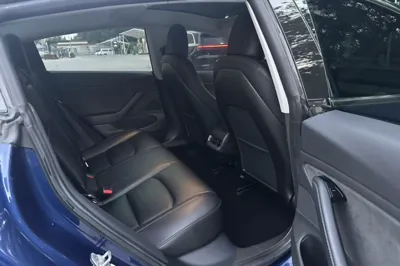 Tesla Model 3 2019, 101300 км, за 144742.36 CNY - фото 22