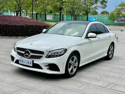 Mercedes-Benz C-Class · 2020 год