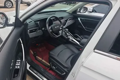 Geely Auto Emgrand X7 Sport 2020, 57800 км, за 61712.94 CNY - фото 17