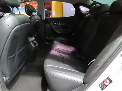 Hyundai Grandeur 2015, 122094 км, за 7300000 KRW - фото 7