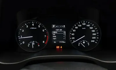 Hyundai Avante 2018, 71776 км, за 10800000 KRW - фото 8