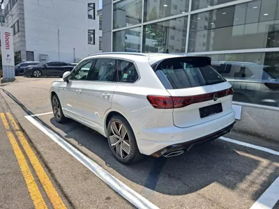 Volkswagen Touareg 2026, 10 км, за 105000000 KRW