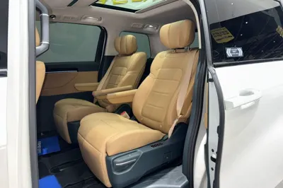GAC Trumpchi E8 New Energy 2024, 36400 км, за 166884.9 CNY - фото 31