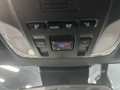 Toyota Levin 2022, 3000 км, за 99800 CNY - фото 17