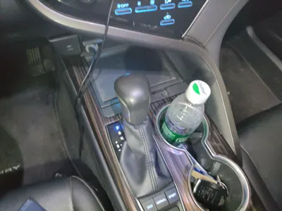 Toyota Camry 2018, 88000 км, за 91901.33 CNY - фото 11