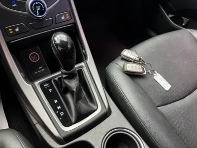 Hyundai Avante 2015, 122726 км, за 5000000 KRW - фото 9