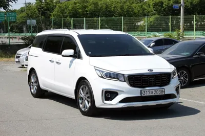 Kia Canival 2020, 160981 км, за 14500000 KRW