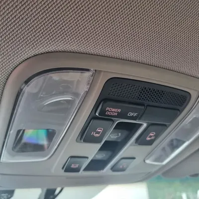 Kia Canival 2019, 104616 км, за 12700000 KRW - фото 15