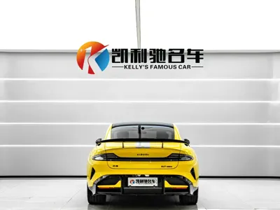 Xiaomi SU7 Ultra 2025, 7000 км, за 318000 CNY - фото 5
