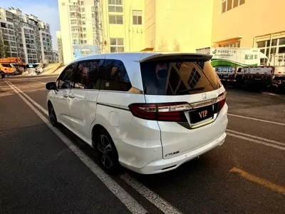 Honda Odyssey 2015, 110000 км, за 57800 CNY - фото 7