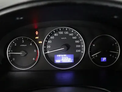 Hyundai Starex 2019, 135507 км, за 12350000 KRW - фото 8