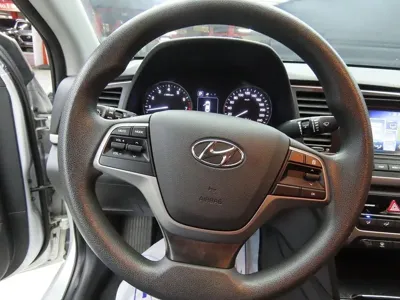 Hyundai Avante 2017, 109725 км, за 7500000 KRW - фото 8