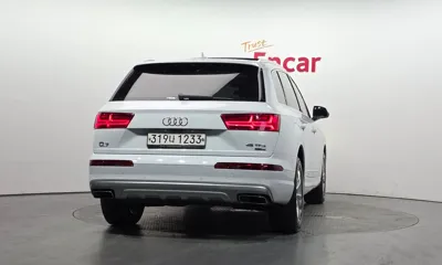 Audi Q7 2019, 162791 км, за 21990000 KRW