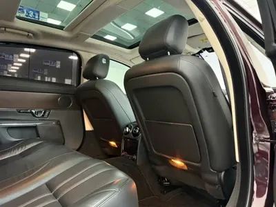 Jaguar XJ 2017, 79100 км, за 136300 CNY - фото 20