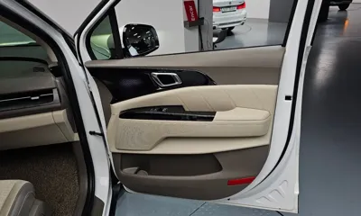 Kia Canival 2022, 69855 км, за 32500000 KRW - фото 25