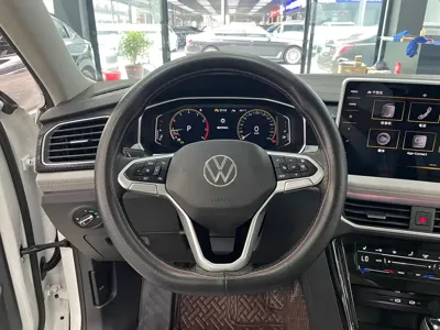 Volkswagen Tayron 2022, 22000 км, за 187800 CNY - фото 9