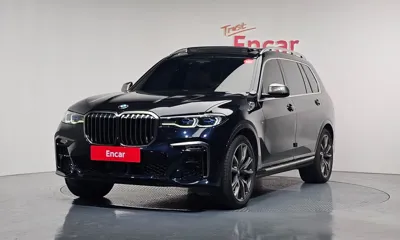 BMW X7 · 2021 год