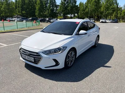 Hyundai Avante 2016, 108890 км, за 10500000 KRW - фото 1