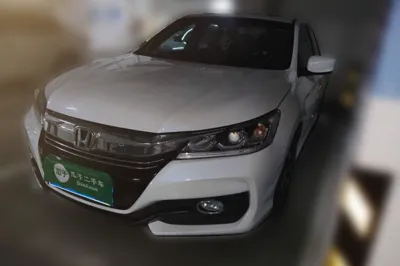 Honda Accord · 2016 год