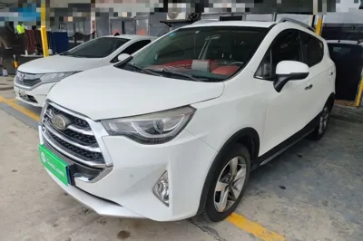 JAC Group Refine S3 · 2017 год
