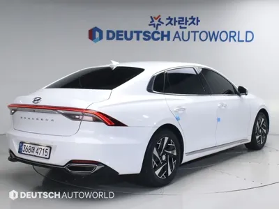 Hyundai Grandeur 2022, 128000 км, за 22390000 KRW
