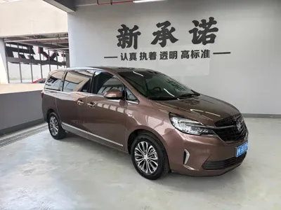 Buick GL8 2020, 31000 км, за 89000 CNY