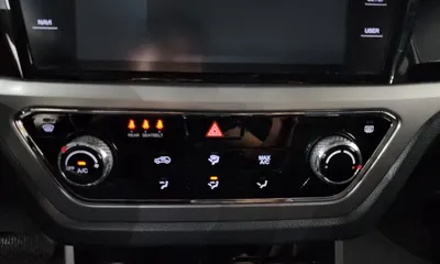 KG_Mobility_Ssangyong KORANDO 2019, 153717 км, за 8800000 KRW - фото 32