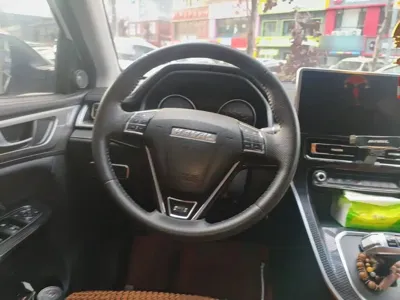Haval M6 2022, 62100 км, за 54400 CNY