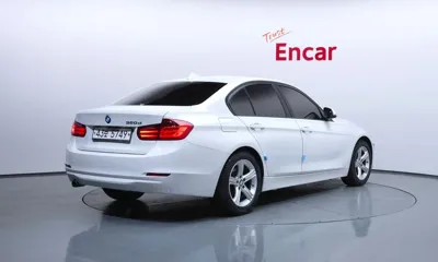 BMW 3-Series 2015, 109112 км, за 9900000 KRW