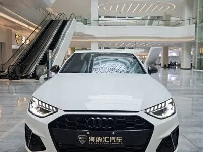 Audi A4L 2024, 12000 км, за 169800 CNY