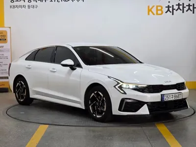 Kia K5 · 2025 год