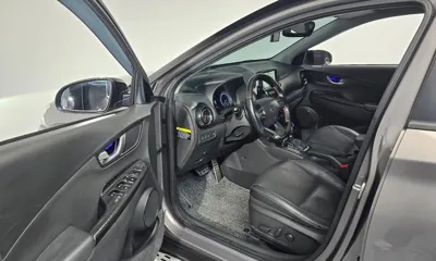 Hyundai Kona 2018, 80994 км, за 13990000 KRW - фото 10