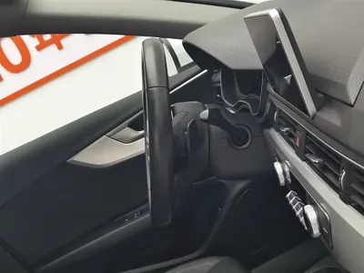 Audi A4L 2018, 86199 км, за 77900 CNY - фото 22