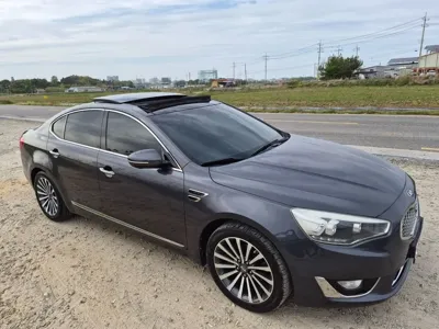 Kia K7 · 2015 год